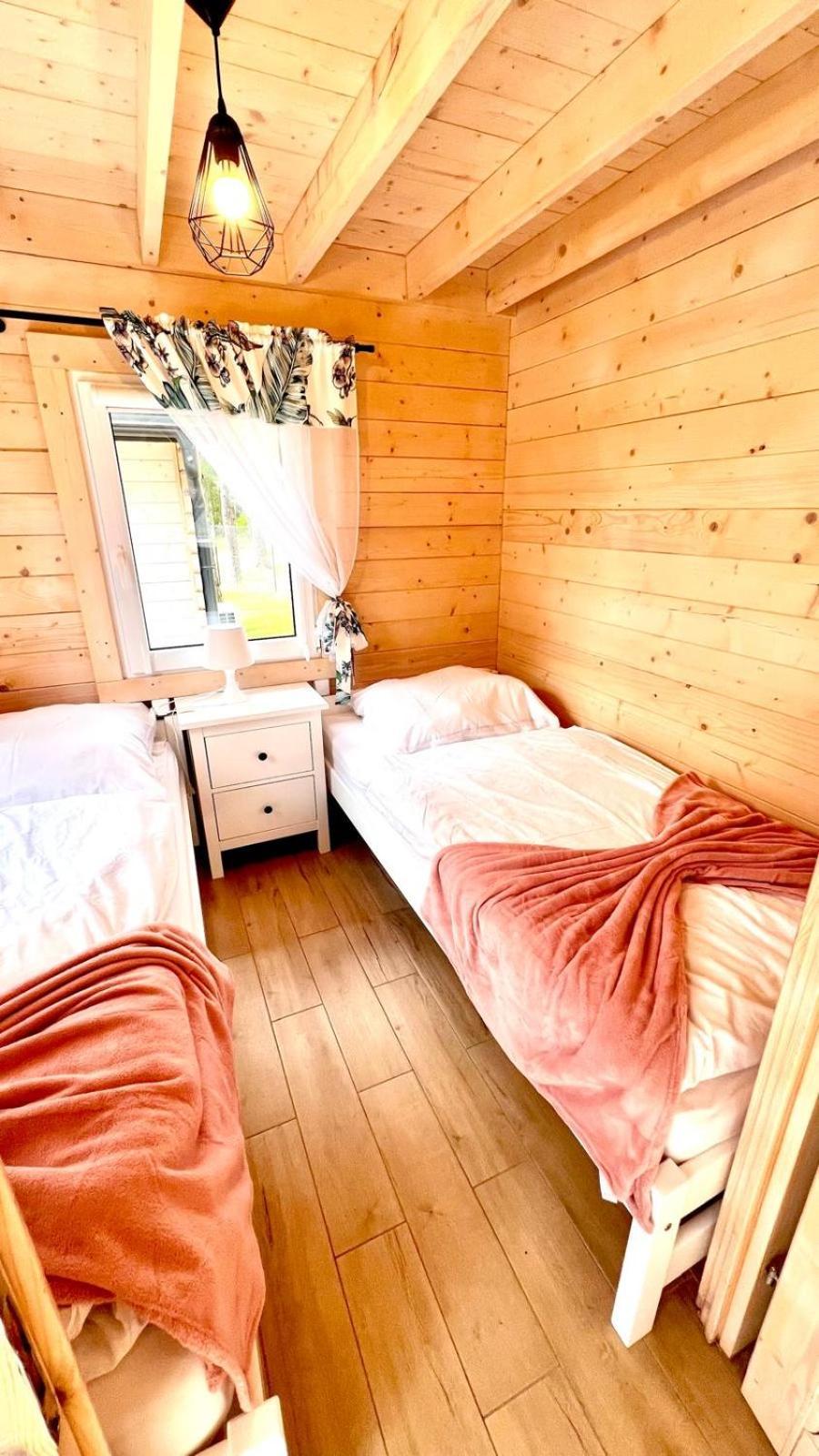 Vila Skrawek Nieba Borsk Exteriér fotografie